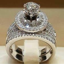 Omg This Is Insane Just Beautiful Silver Engagement Rings Vintage Engagement Rings Wedding Rings For Women