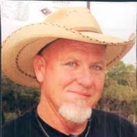 Fern Howell's Instagram, Twitter & Facebook