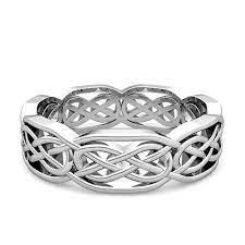 Pin By Emily Pinkham On Ring Wedding Rings Sets His And Hers Celtic Wedding Bands Celtic Wedding Rings