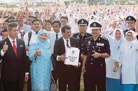 Posted by panitia pendidikan islam daerah hulu selangor at 11:03 pg 1 ulasan Ppd Hulu Langat Catat Kedatangan Baik