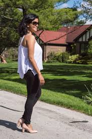 Only the beautiful curves of the shape are visible. How To Dress If You Want To Hide Your Belly Without Wearing Shapewear Thediystyle