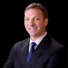 Meet Delilah Garcia, our incredible New Mexico Market Director of Provider  Talent! With over 27 years of dedicated service to Lovelace Health System,  Delilah's career has been rooted in loyalty…