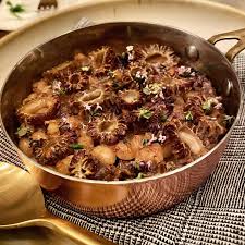 🍷 @antica_terra winemaker Maggie Harrison is known for her mesmerizing,  obsessively made wines, but her #NoCompromises™️ ethos extends to the  winery's “A Very Nice Lunch” from chef @timothywastell, the best food-wine  experience