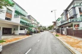 3+1 bedroom 2+1 bathroom living & dining area balcony store room 2 car. 3 5 Storey Superlink House Duta Suria Ampang Hilir For Rent House For Rent In Kuala Lumpur Dot Property