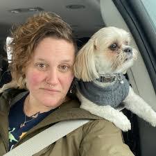 Tamara Mayer's Instagram, Twitter & Facebook