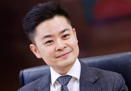 Hong Kong insurance leaders band together