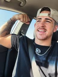 I tied my shoes, I'm done trippin