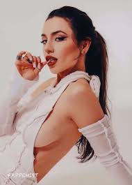 Ava Max Boobs - Fappenist