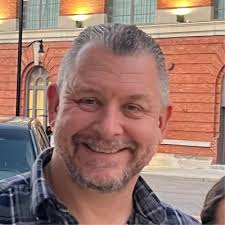 Holiday carriage rides evoke memories for Loveland seniors