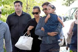 Irina shayk shares first photo of daughter lea & 'daddy' bradley cooper is involved, too! Bradley Cooper And Irina Shayk Arrive With Their Daughter Lea In Venice Italy Growing Your Baby