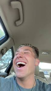 Dixie Stauffer's Instagram, Twitter & Facebook