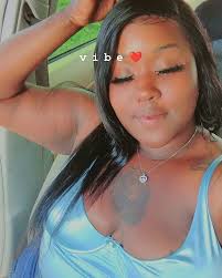 Ola'sha🌻🌚🦋 (@retrosmything) • Instagram photos and videos