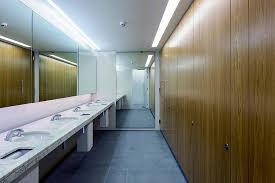 Barclays bank plc (moorgate 2) 128 moorgate city: Unsere Referenzen Toto Europe