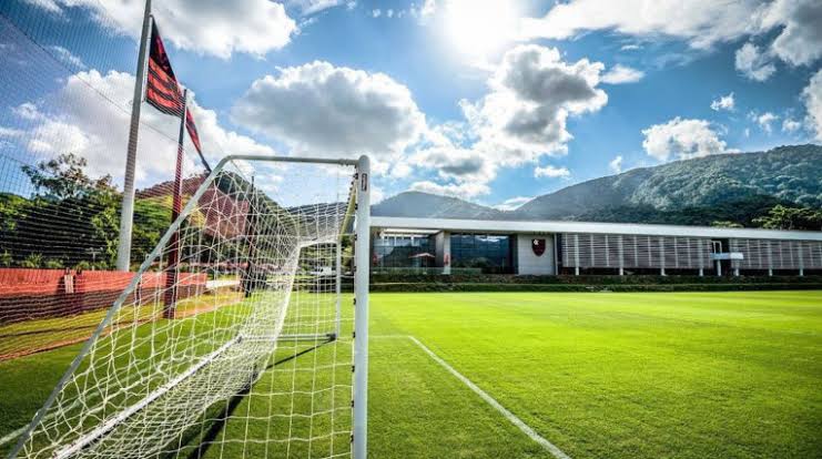 Vetado pela diretoria: Flamengo recusa pedido da Fifa e barra o Ninho do Urubu na Copa 2027