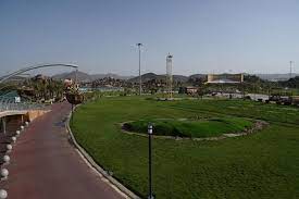 الطائف مدينة الورد والألوان ملتقى زوار سوق عكاظ الرجل
