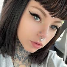 Even the recruiters know it's hard out here.