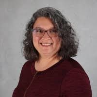 Lori Linder's Instagram, Twitter & Facebook