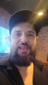 It's Saturday. The all American rejects are doing a free show