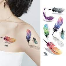 The feather tattoos come in different styles and sizes due to the different backgrounds and meanings they carry. 10 Blatter Wasserdicht Temporare Tatowierung Aufkleber Korper Kunst 3d Farbe Feder Tattoo Transfer Gefalschte Tattoo Flash Tattoo Fur Madchen Frauen Colored Feather Tattoos Feather Tattooswaterproof Temporary Tattoos Aliexpress