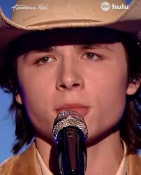 American Idol contestant John Foster honors late best friend