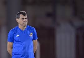 فابيو كاريلي يطالب إدارة الاتحاد بالتعاقد مع البرازيلي جوستافو سكاربا العام الماضي كان الأفضل لسكاربا بمشاركته في 47 مباراة سجل خلالها 13 هدفًا وصنع 7 وكان هدّافًا للفريق في هذا الموسم إلى جانب دودو. ÙƒØ§Ø±ÙŠÙ„ÙŠ Ø§ØªØ­Ø§Ø¯ Ø¬Ø¯Ø© Ø£Ø­Ø¯Ø« ØªØ­Ø¯ÙŠØ§Øª Ø±Ø¬Ù„ Ø§Ù„Ù…Ù‡Ø§Ù… Ø§Ù„Ù…Ø¤Ù‚ØªØ©