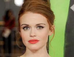 Red Hair Blue Eyes Pale Skin Makeup Best Hair Color For Hazel Eyes Gorgeous Red Hair Color If Only I Had Pale Skin Makeup Makeup For Hazel Eyes Redhead Makeup