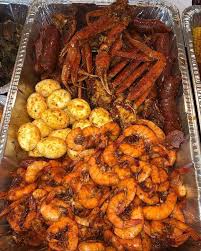 Pin By On Foodies In 2020 Seafood Boil Recipes Boiled Food Food Dishes
