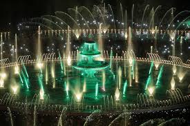 Fantanile de la piata unirii #simfoniaapei / fountain show bucharest. Bucuresti Fantani Piata Unirii Inquam Photos