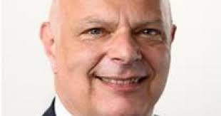 Hampshire education boss welcomes teacher pay rises