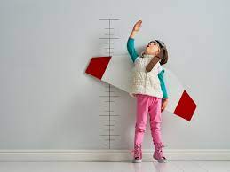 Wachstumstabelle und Wachstumskurve für Kinder: Was ist normal?