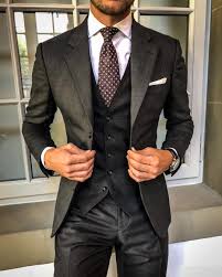 Pin Von Bruno Moulin Auf Wedding Suit Anzug Hochzeit Anzug Mode Brautigam Anzug
