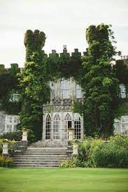 Luttrellstown Castle Best Wedding Blog Grey Likes Weddings Castle Garden Castle Beautiful Places