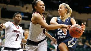 U of L's Mariya Moore apologizes for flagrant foul