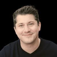 Sean Macisaac's Instagram, Twitter & Facebook