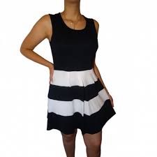 Robe bleue marine pour mariage. Robe Bleue A Bande Blanche Natural Marin Allure Chic