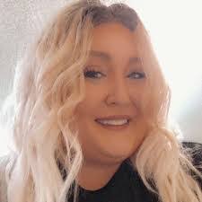 Whitney Sterling's Instagram, Twitter & Facebook