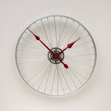How To Freecycle And Repurpose Tutorials Recycling Bike Wheel Bicycle