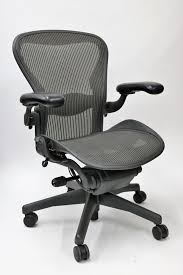 Herman Miller Aeron Chair Fully Featured Size C Gray