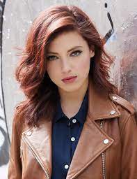 La coloration pour cheveux ialo color de h zone est la nouvelle coloration professionnelle permanente qui donne des. Les Tendances Coloration De L Automne Hiver 2018 2019 Coupe Cheveux Mi Long Brune Coloration Cheveux Couleur Cheveux Tendance