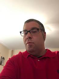 Hey y'all, I'm from a small town outside the Quad Cities, 42, single. Just  looking to introduce myself, maybe make some friends, see what happens :)