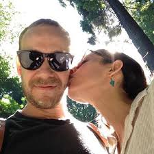 gabrielle arnold and shawn perry's Wedding Registry