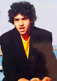 I parioli stessi, così, sono un rito di passaggio per i nativi del quartiere, . Dino Giarrusso Qui Ero Giovane E Sbarbato Fra Poco Facebook