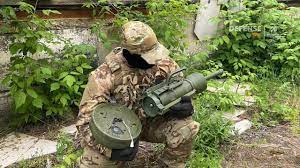 German DM22 Directional Anti-Tank Mines in Ukraine - YouTube