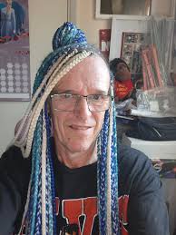 Looking for braider between September 1-5