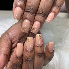 Free shipping on orders over $25 shipped by amazon. Michelle Nails Coco Chanel Nails For Cute Short Nail Set Facebook