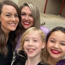 Miranda Wicker (@caffeineandcab) · Instagram 照片和视频