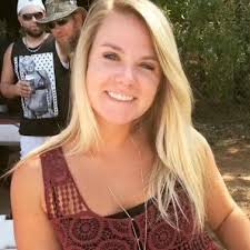 Leslie Snyder and Thomas Vaughan's Wedding Website