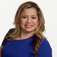 Leslie Renteria's Instagram, Twitter & Facebook