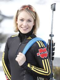 Alle aktuellen nachrichten zu magdalena neuner sortiert nach datum. Magdalena Neuner Offizielle Webseite Mixed Female Athletes Sports Women Fit Women