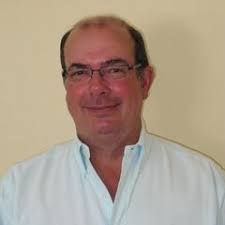 Lee Girard's Instagram, Twitter & Facebook